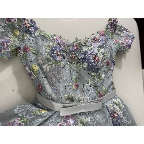 "MAMBO COUTURE" STUNNING SZ 8 Formal Dress Fairy Whimsical Angelic Runs Smalll - Picture 10 of 16